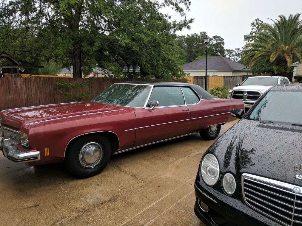 1973 Oldsmobile Ninety-Eight