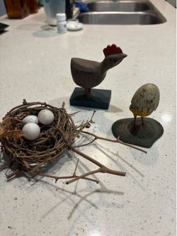 Vintage Primitive Style Farmhouse Chicken Bird and Nest Decor Lot