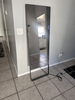 Lululemon Mirror- Workout Mirror