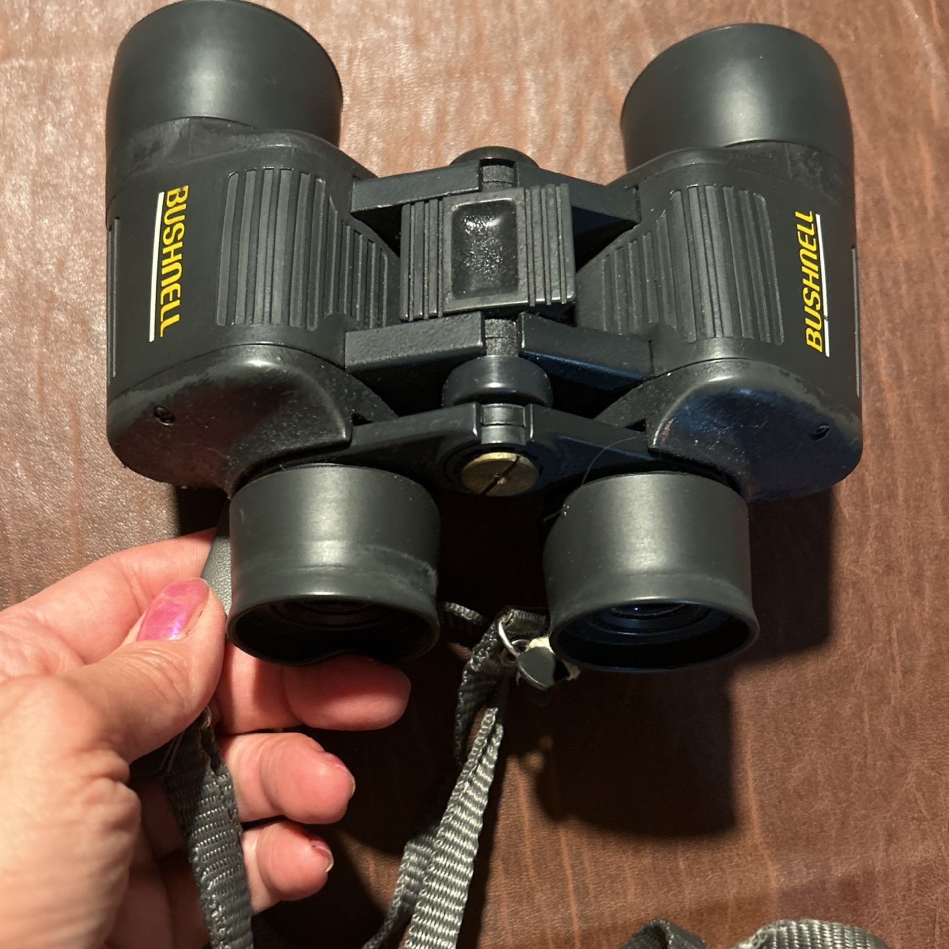 Binoculars Bushnell