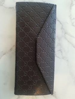 Gucci sunglasses case