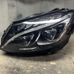 2015 2016 2017 2018 Mercedes-Benz C300 Left Driver Side Adaptive Headlight OEM Shell