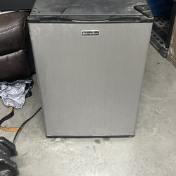 Refrigerator freezer