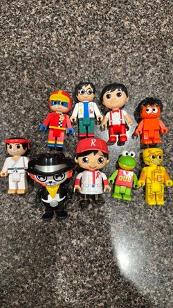 Ryan’s world action  figures toy lot