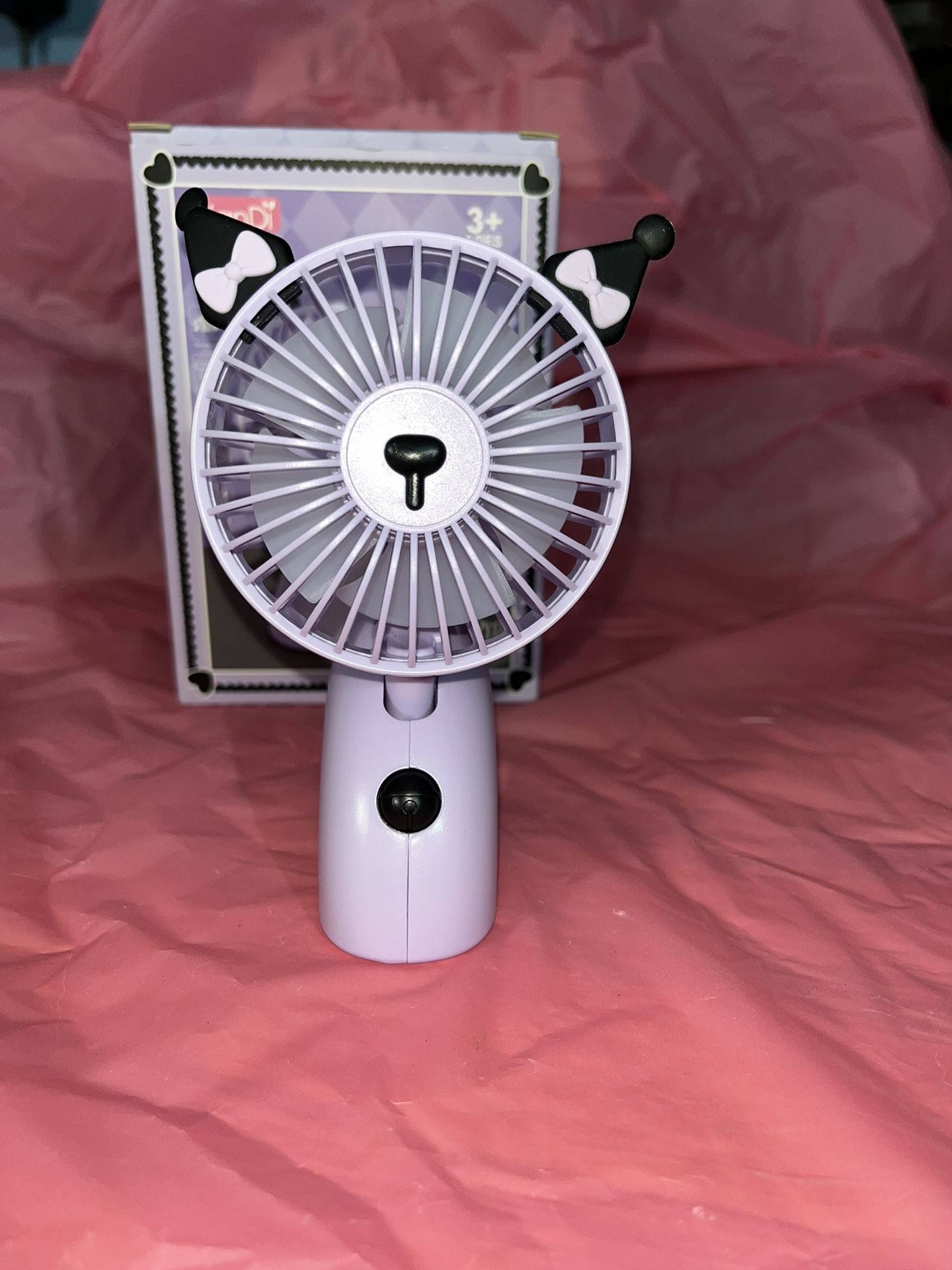 Tiny Fan With Charger