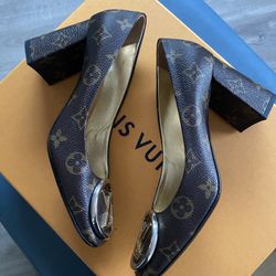 Louis Vuitton Monogram Madeleine Heels RARE-Sold Out
