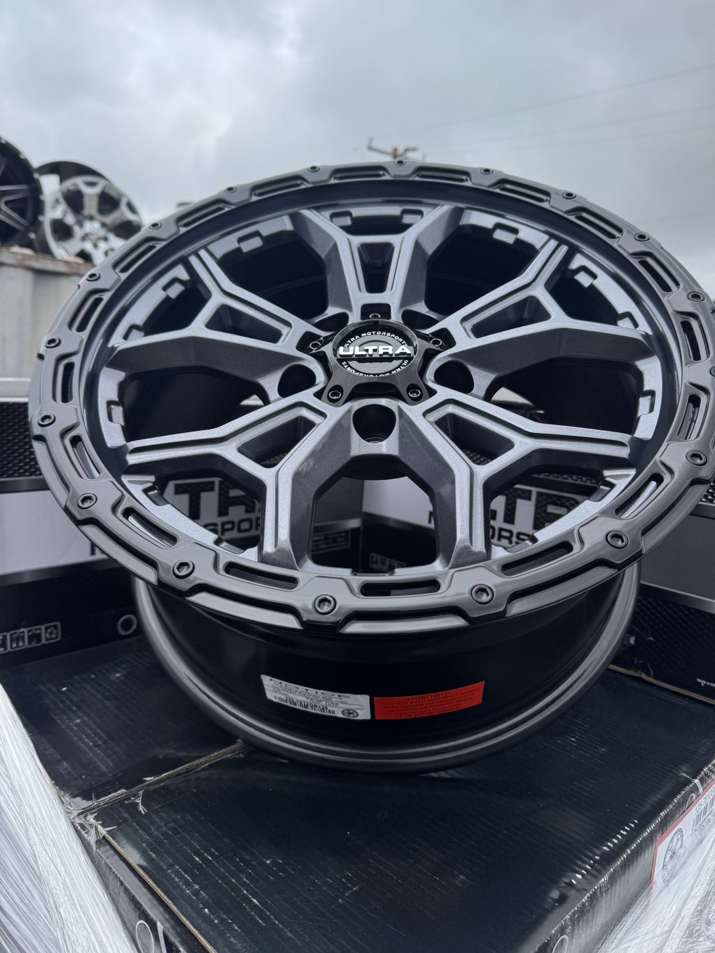 17x8 5x120 Ultra Wheel Warmonger 
