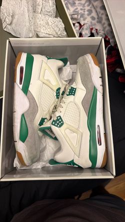 Jordan 4 pine green