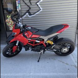 Ducati Hypermotard Stock Exhuast 