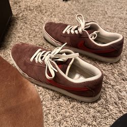 Nike Shoes 