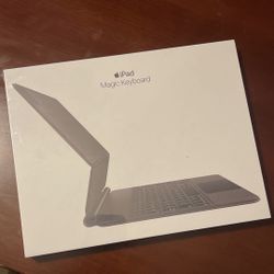 11inch iPad Magic Keyboard (Brand New) 
