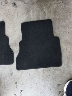 Mazda cx5 floor mats only 3 no driver mat