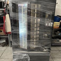FOR SALE: Rowe 448 Food Vending Machine – 11 Rows, 154 Selections