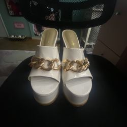 2 inch White Heel with Gold Chain