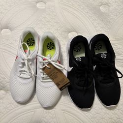 Nike Tanjun Women’s Sneakers Size 10 Brand New