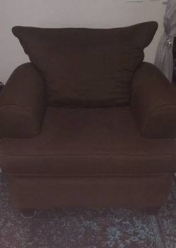 Comfy Big Brown Living Room Chair