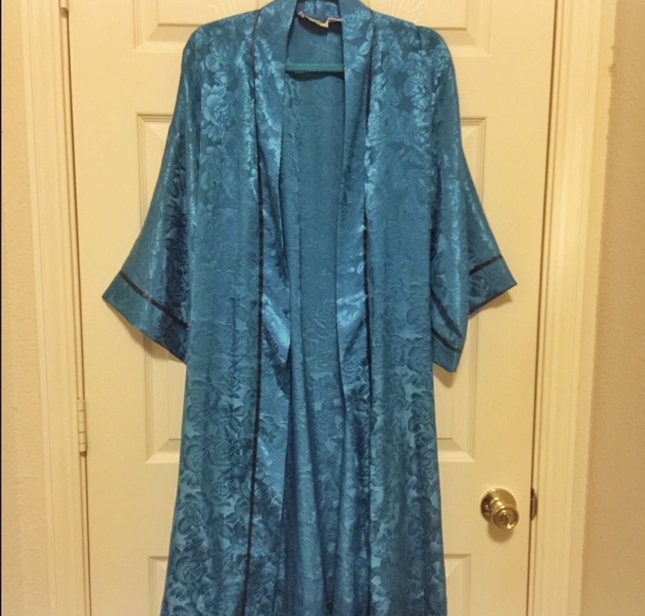 Vintage Victoria Secret Robe