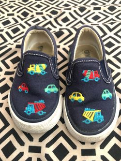 Toddler shoes