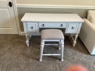 Vanity desk with stool