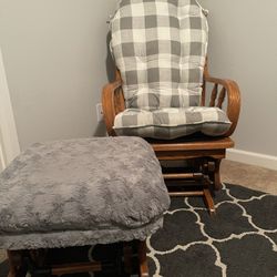 Solid Oak Glider With Ottoman