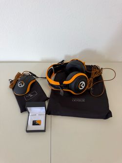 Overwatch League Gaming Headset Bundle