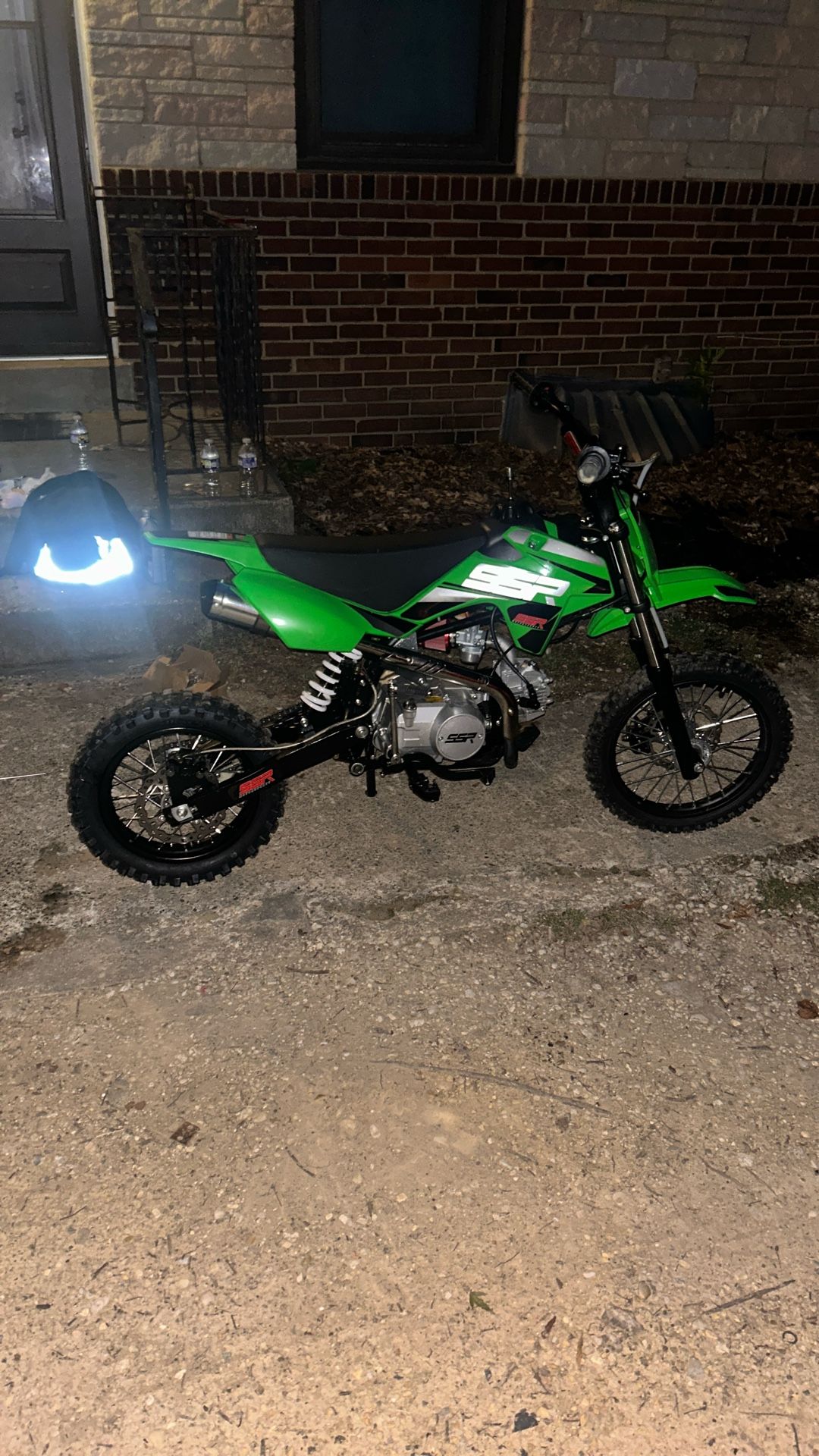 125cc SSR dirtbike