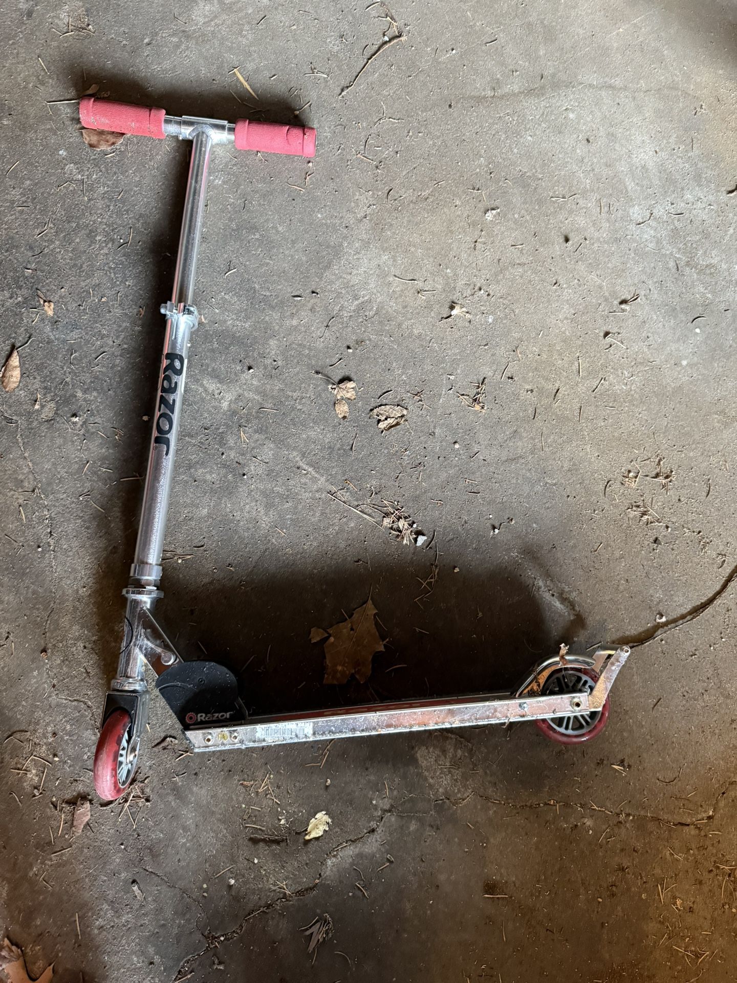 Razor scooter