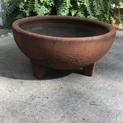 planter pot measure 16” Round