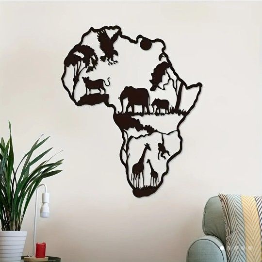 Rustic Farmhouse African Map Metal Wall Art with Animal Accents - Indoor/Outdoor