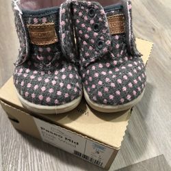 Tiny Toms Toddler Size 3