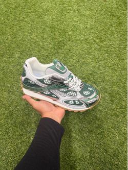 Bottega (green)