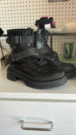 Girls Black Boots - Big kids Size 2