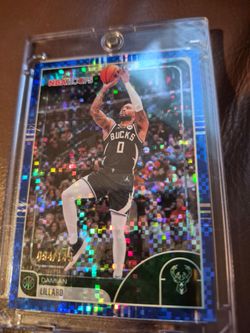RARE Damian Lillard NBA Hoops Prizm Card 094/149