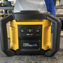 DEWALT 20V MAX LED Work Light, Compact and Portable, Weather and Dust Resistant, Cordless (DCL074)