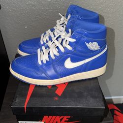 Nike Air Jordan 1 royal blue