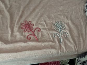 Flower shape bag hooks for wall