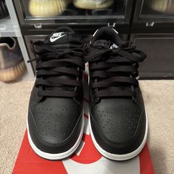 Nike Dunk Low Reverse Panda Men’s Size 8