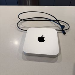 Apple mini desktop