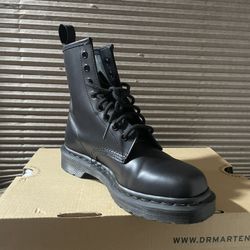Doc Martens Boots 