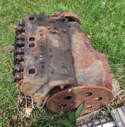 1975 Chevy 350 Core Engine