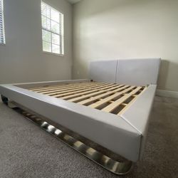 Modloft Chelsea Queen Bed light grey bonded leather ( Just Bed Frame)