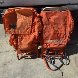 Hiking backpacks 