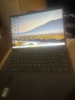 Lenovo 2 In 1 Laptop