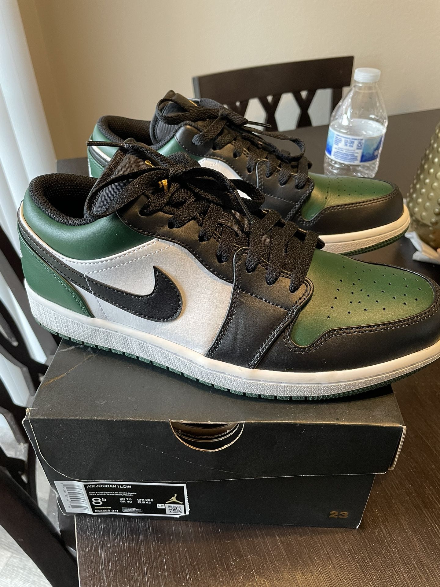 Air Jordan 1 Low Green Toe