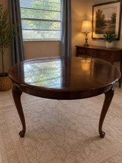 Extendable Dining Table $250 OBO