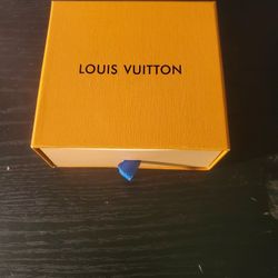 White Louis Vuitton Belt