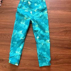 Large Youth 10/12 Girls 7 Dollars 