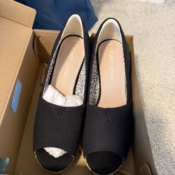 Tom’s size 9