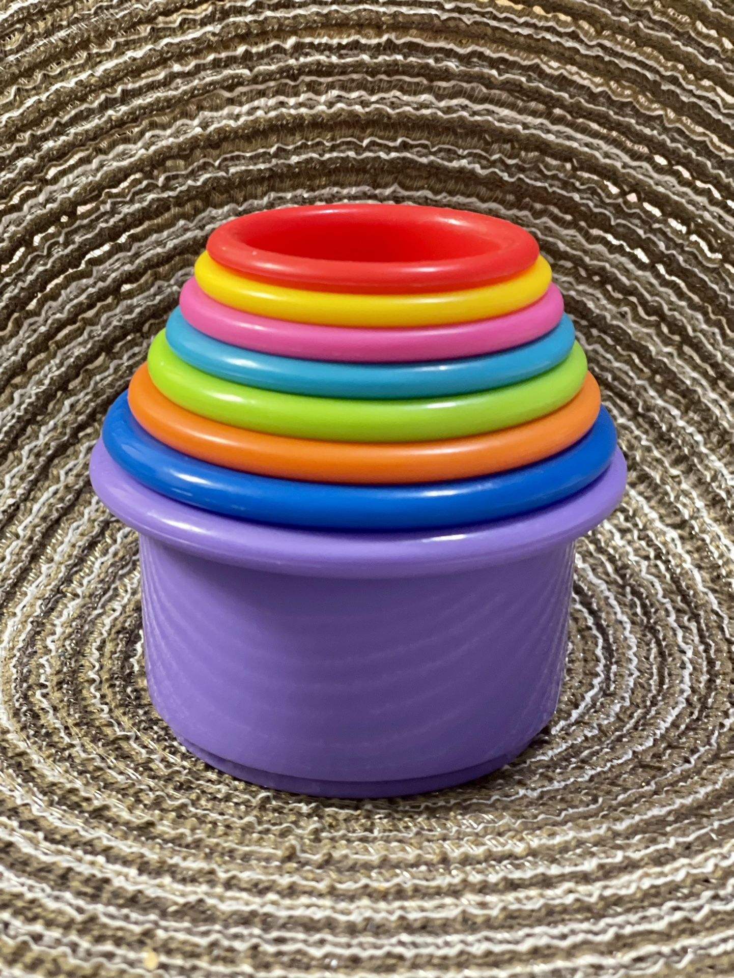 The First Years Stack & Count Stacking Cups - Colorful Baby Water set/8