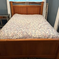 Queen Size Bedframe